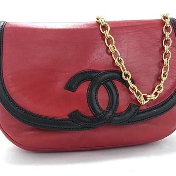 CHANEL Black Lambskin Leather Logo Shoulder Bag - Picture 1 of 7